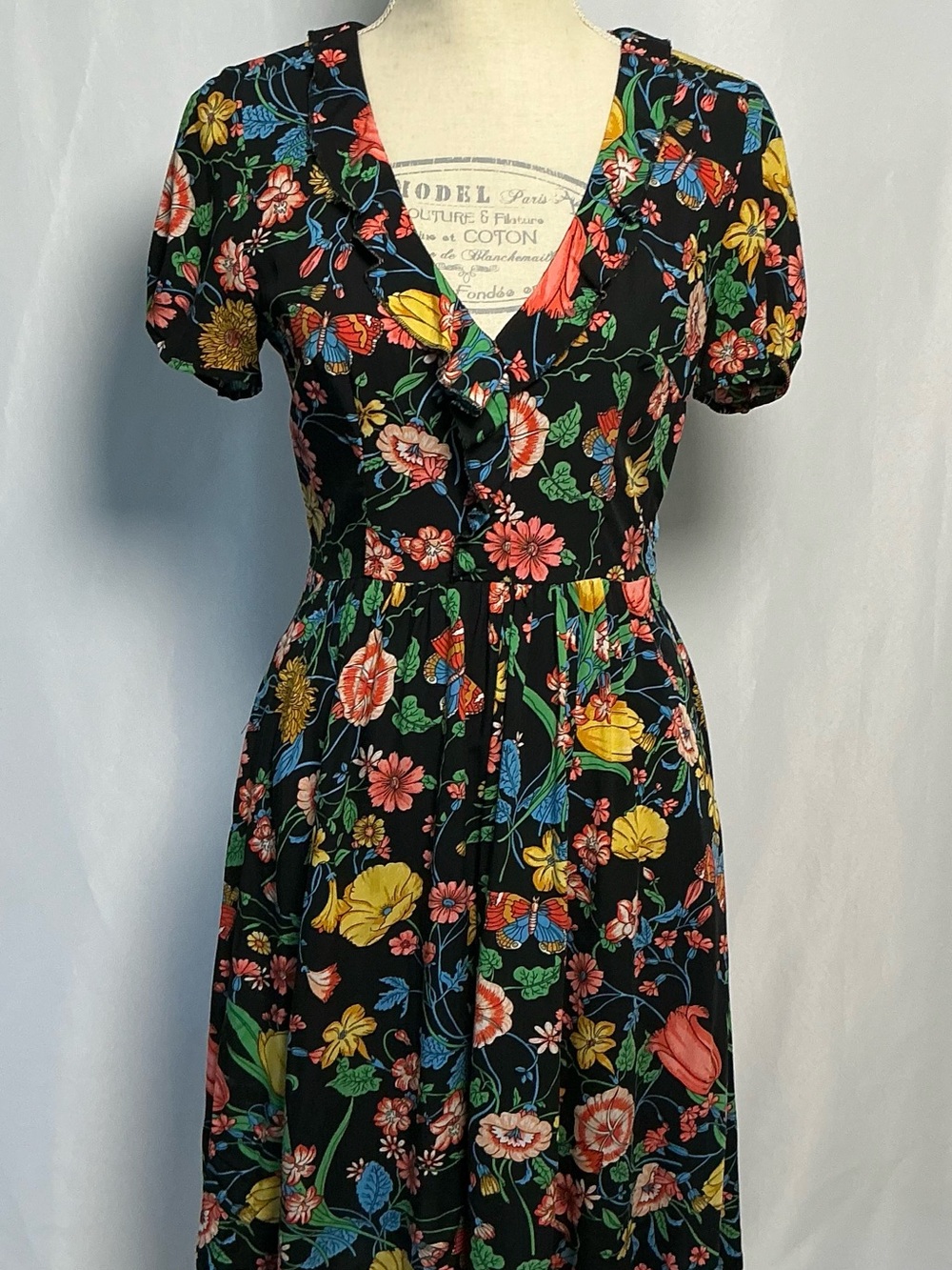 Maeve Anthropologie Bloedel Floral Butterfly Ruffle Dress Size 2
